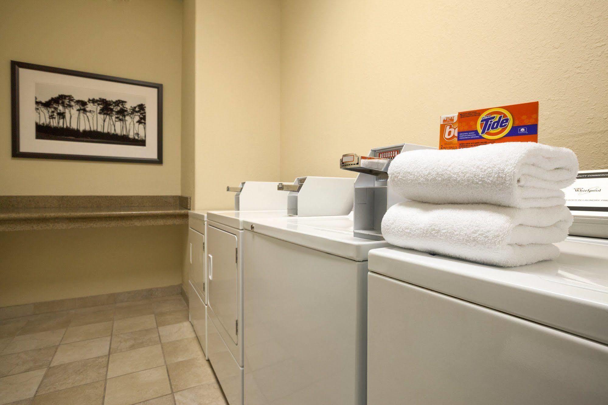Country Inn & Suites By Radisson, Champaign North, Il ภายนอก รูปภาพ
