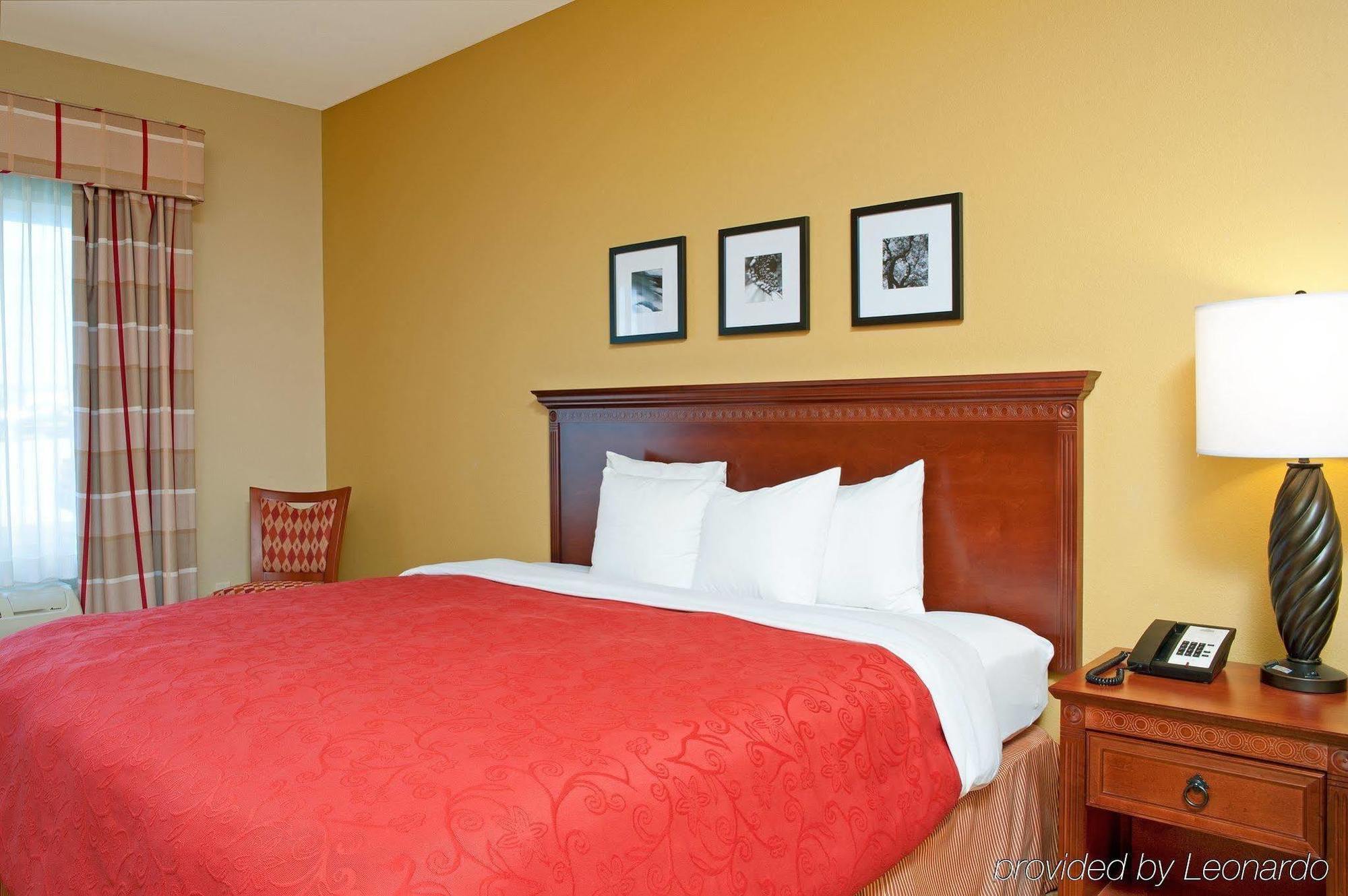 Country Inn & Suites By Radisson, Champaign North, Il ภายนอก รูปภาพ