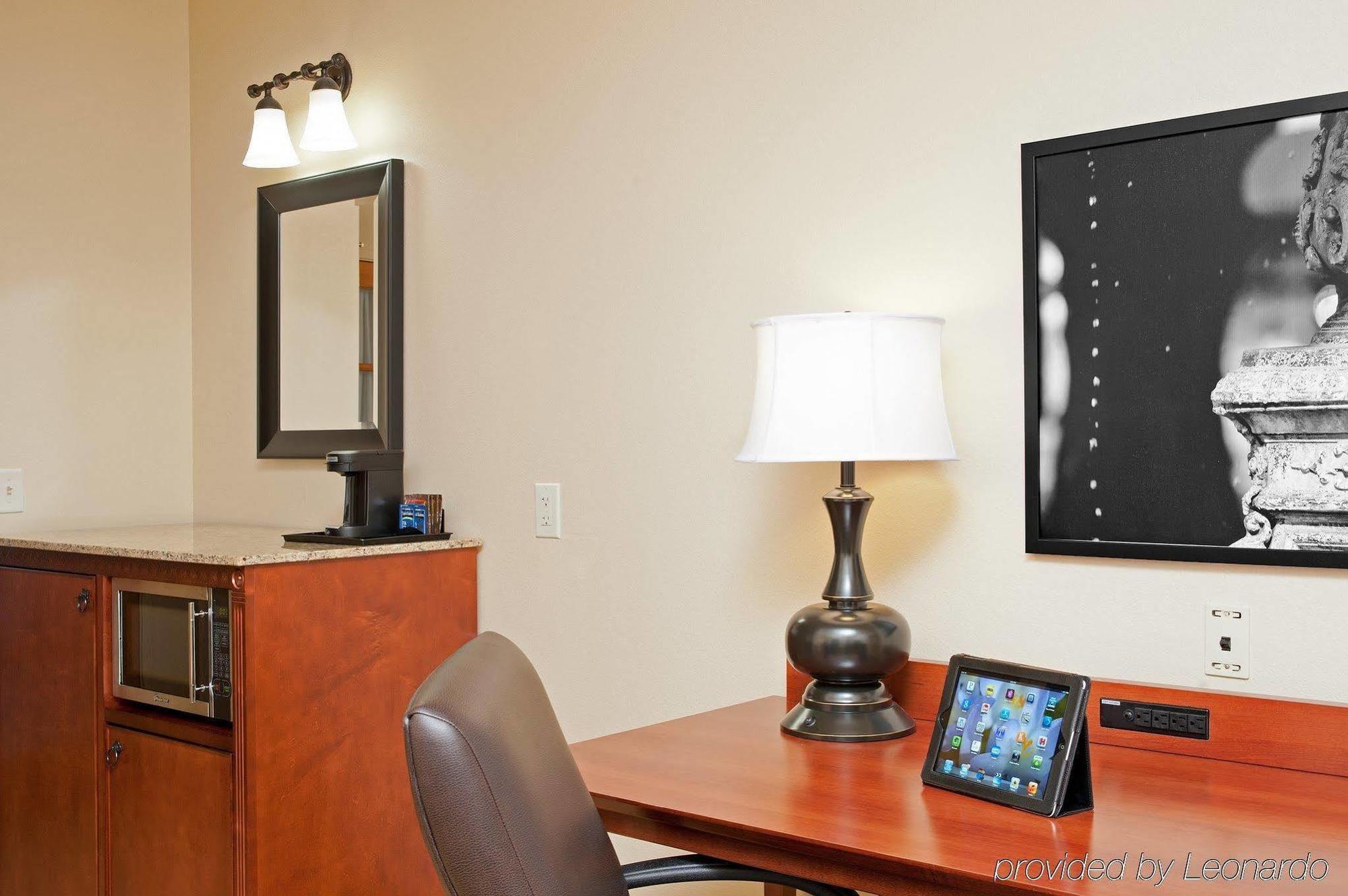 Country Inn & Suites By Radisson, Champaign North, Il ภายนอก รูปภาพ